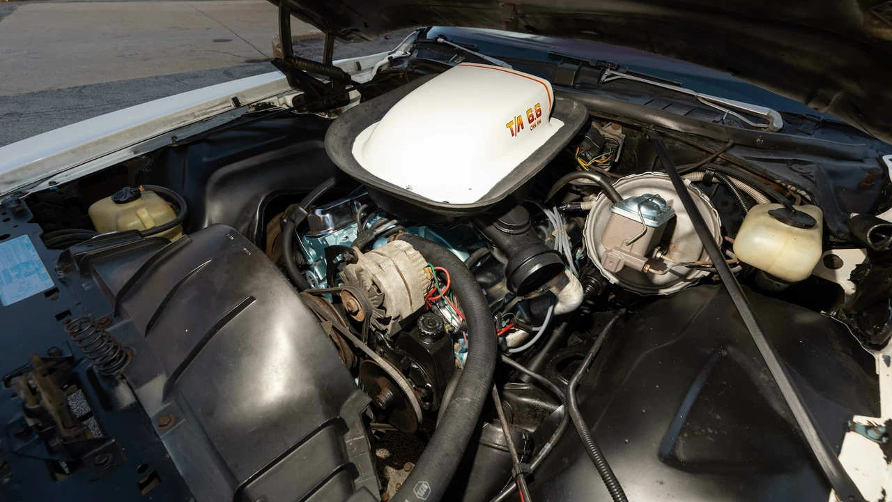 1977 Pontiac LeMans 4th+ Gen - Image 6 of 31