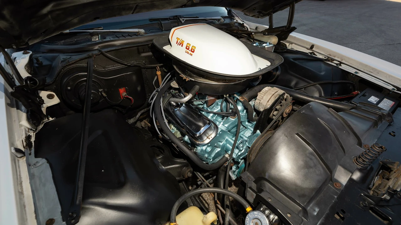 1977 Pontiac LeMans 4th+ Gen - Image 7 of 31