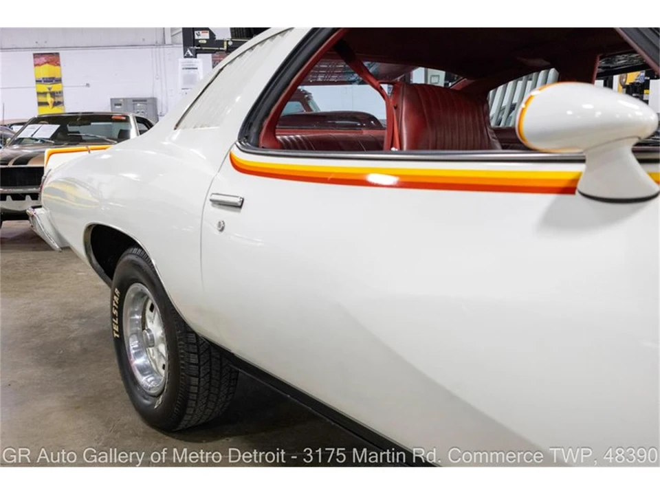 1977 Pontiac Firebird - Image 23 of 31