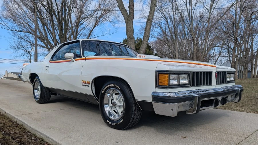 1977 Pontiac LeMans 4th+ Gen - Image 13 of 26
