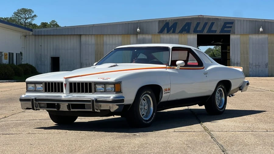 1977 Pontiac LeMans 4th+ Gen - Image 6 of 30