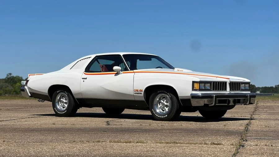 1977 Pontiac LeMans 4th+ Gen - Image 10 of 30