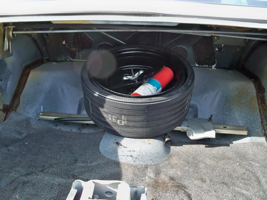 1977 Pontiac LeMans 4th+ Gen - Image 6 of 6