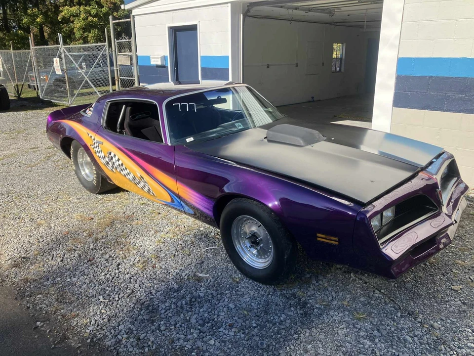 1977 Pontiac Firebird 2nd Gen - Image 2 of 15