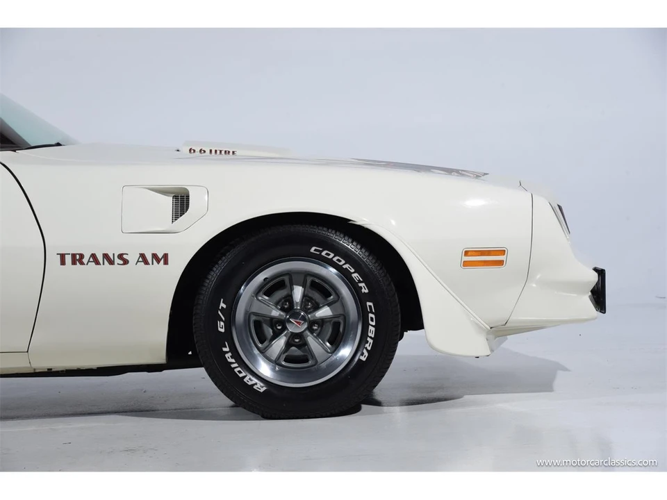 1977 Pontiac Firebird 2nd Gen - Image 11 of 31