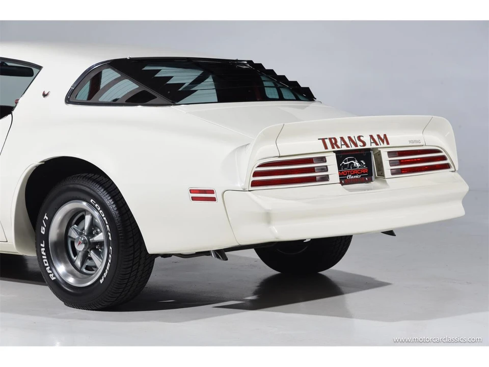1977 Pontiac Firebird 2nd Gen - Image 16 of 31