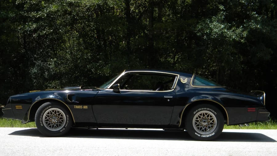 1977 Pontiac Firebird 2nd Gen - Image 2 of 10
