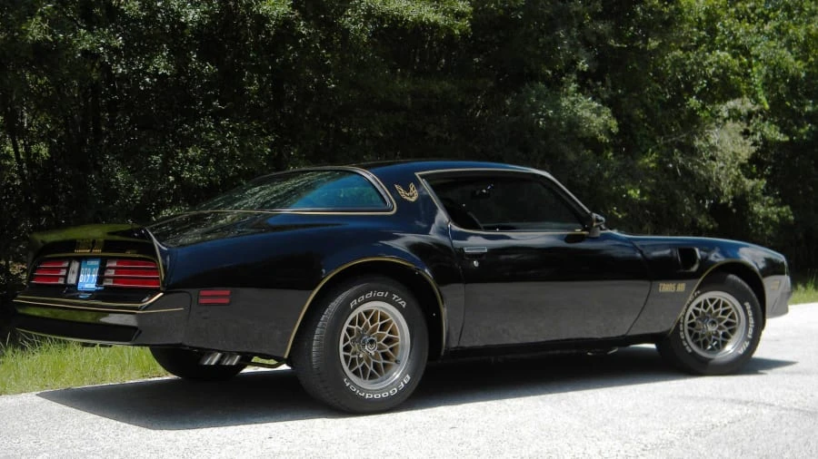 1977 Pontiac Firebird 2nd Gen - Image 9 of 10