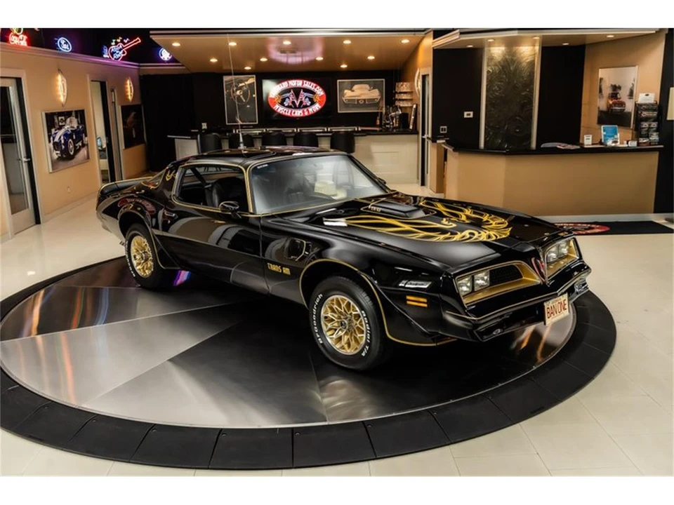 1977 Pontiac Firebird 2nd Gen - Image 11 of 31