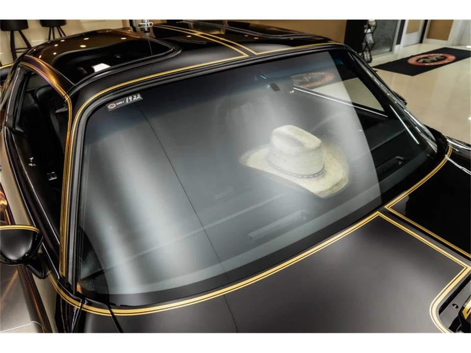 1977 Pontiac Firebird 2nd Gen - Image 26 of 31