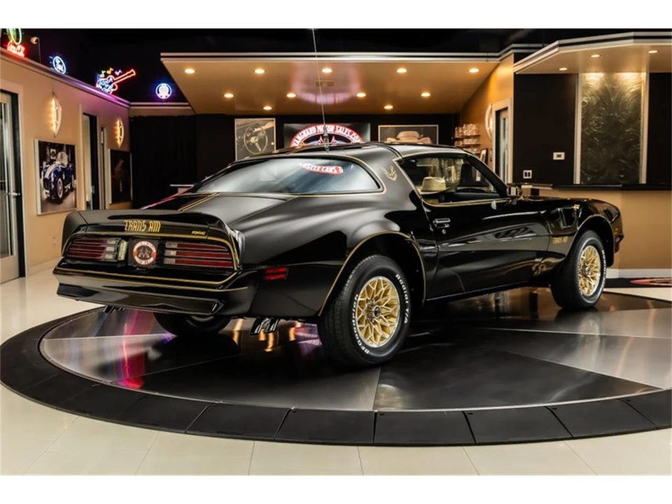 1977 Pontiac Firebird 2nd Gen - Image 13 of 31