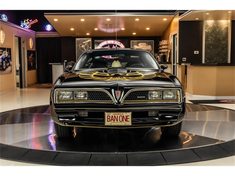 1977 Pontiac Firebird 2nd Gen - Image 8 of 31
