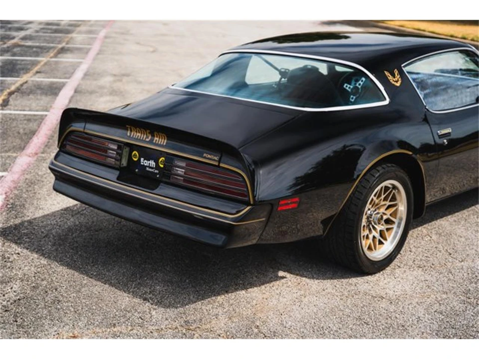1977 Pontiac Firebird 2nd Gen - Image 22 of 31