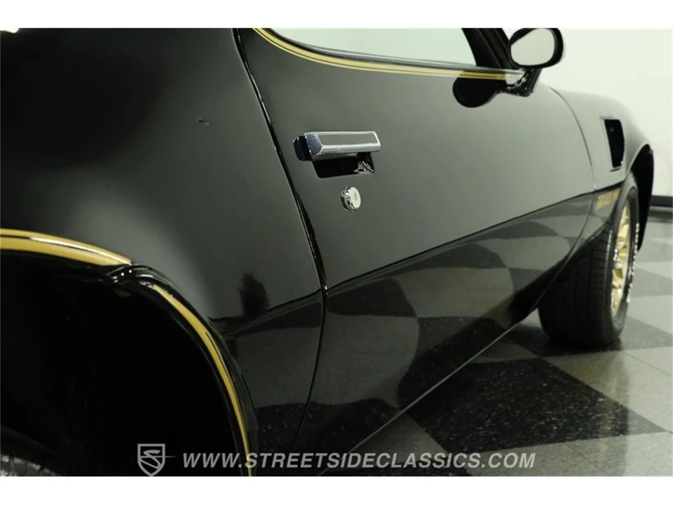 1977 Pontiac Firebird 2nd Gen - Image 27 of 31