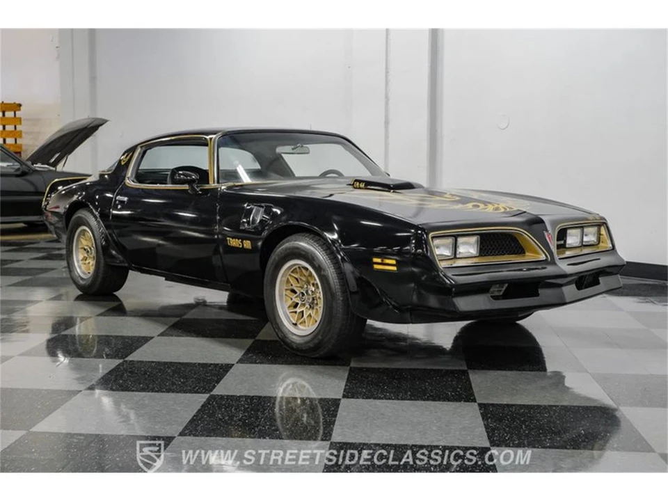 1977 Pontiac Firebird 2nd Gen - Image 16 of 31