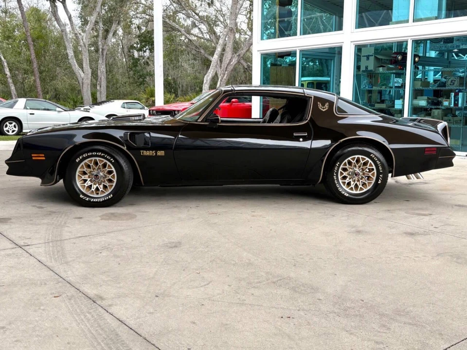 1977 Pontiac Firebird 2nd Gen - Image 11 of 31
