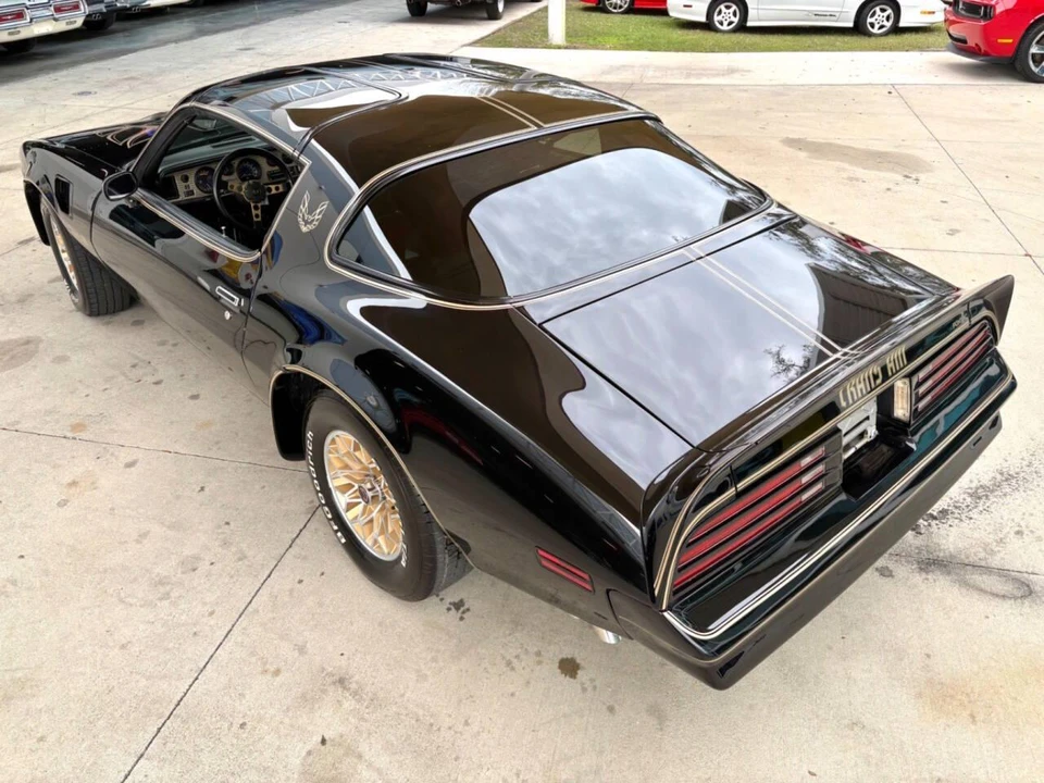 1977 Pontiac Firebird 2nd Gen - Image 27 of 31