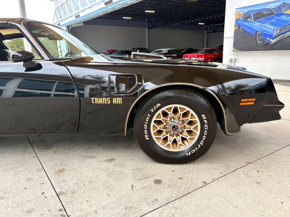 1977 Pontiac Firebird 2nd Gen - Image 21 of 21