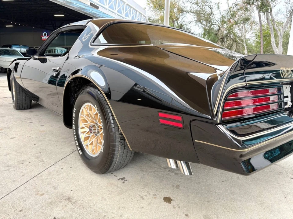 1977 Pontiac Firebird 2nd Gen - Image 16 of 21