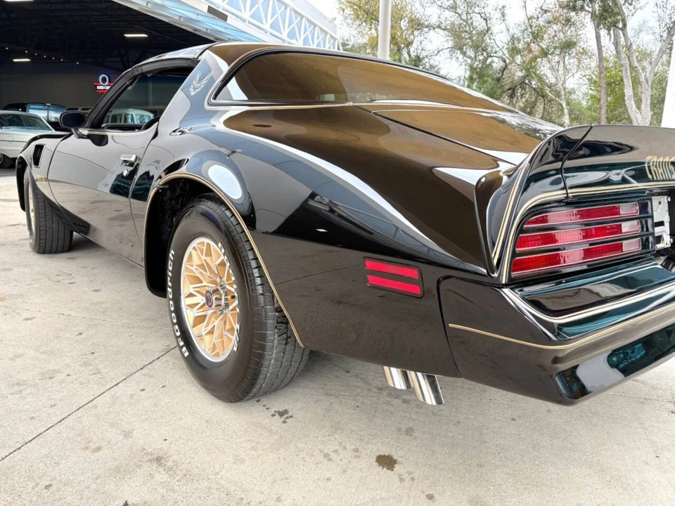 1977 Pontiac Firebird 2nd Gen - Image 16 of 31