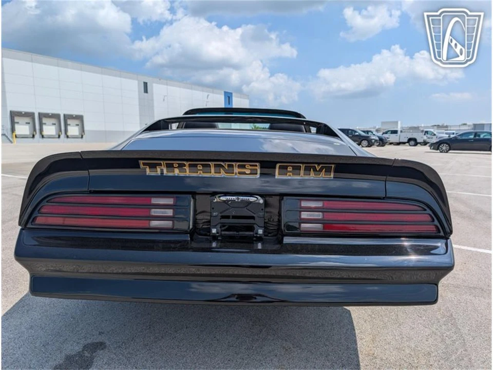 1977 Pontiac Firebird 2nd Gen - Image 11 of 31