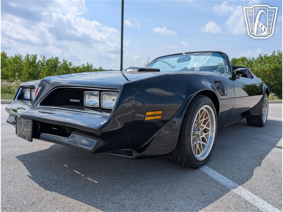 1977 Pontiac Firebird 2nd Gen - Image 2 of 31