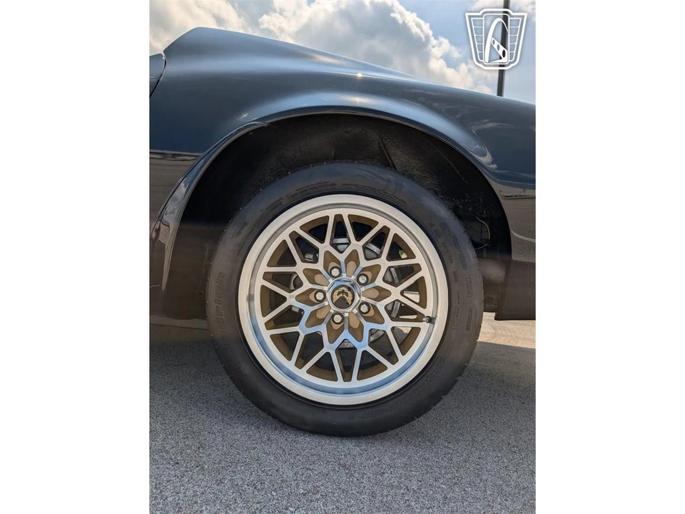 1977 Pontiac Firebird 2nd Gen - Image 27 of 31