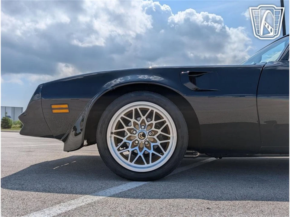 1977 Pontiac Firebird 2nd Gen - Image 28 of 31