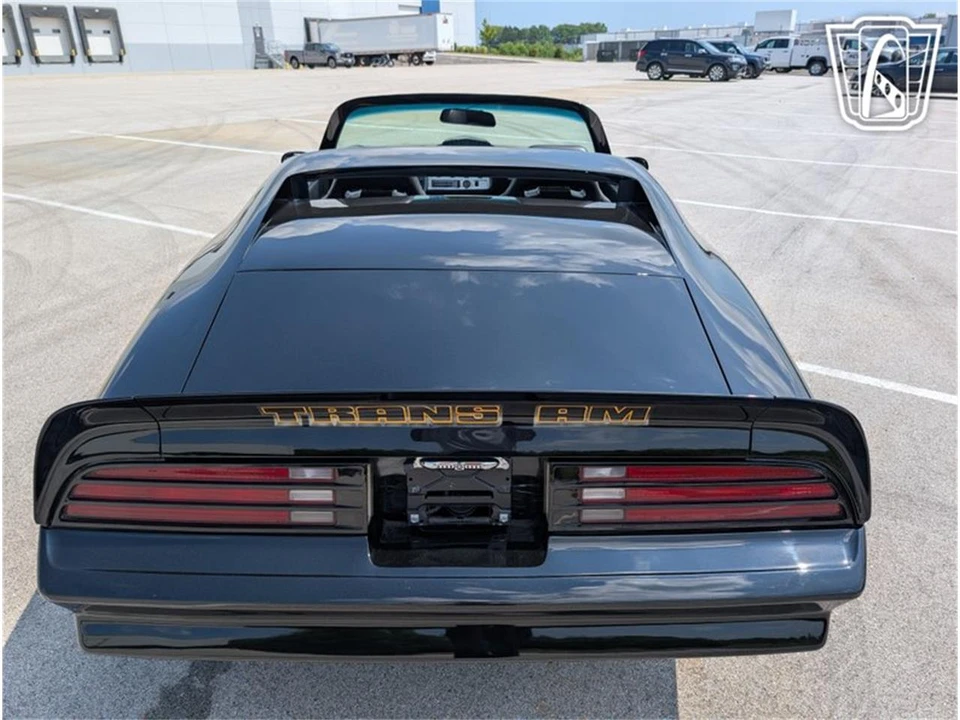 1977 Pontiac Firebird 2nd Gen - Image 10 of 31