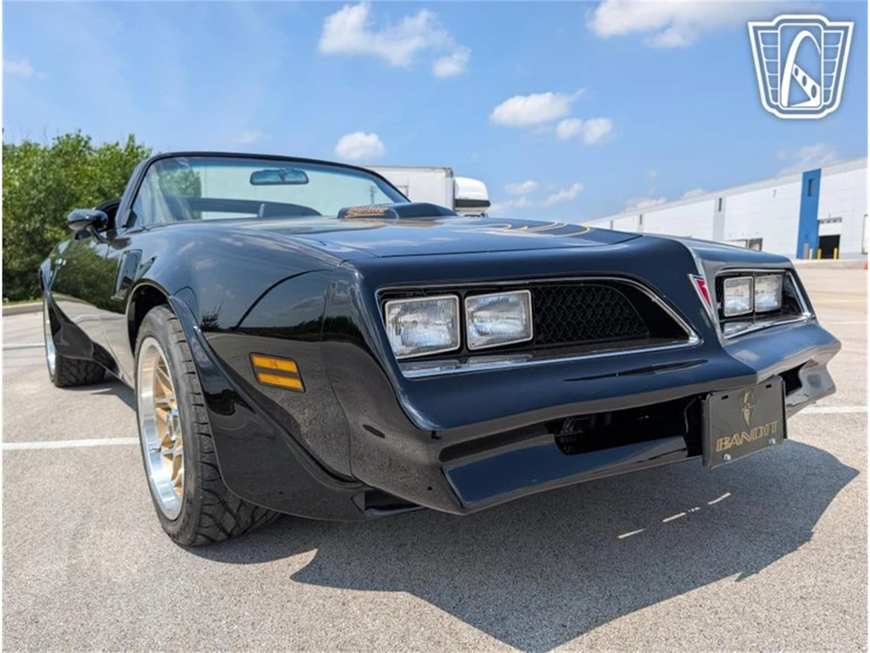 1977 Pontiac Firebird 2nd Gen - Image 20 of 31
