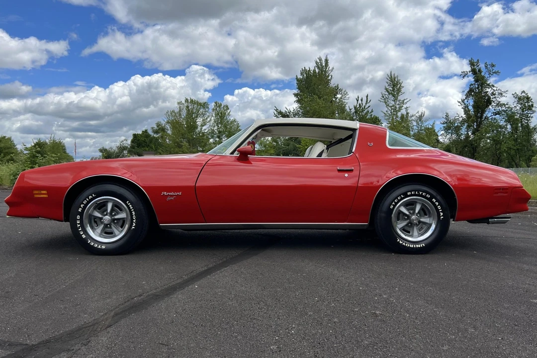 1977 Pontiac Firebird 2nd Gen - Image 16 of 31