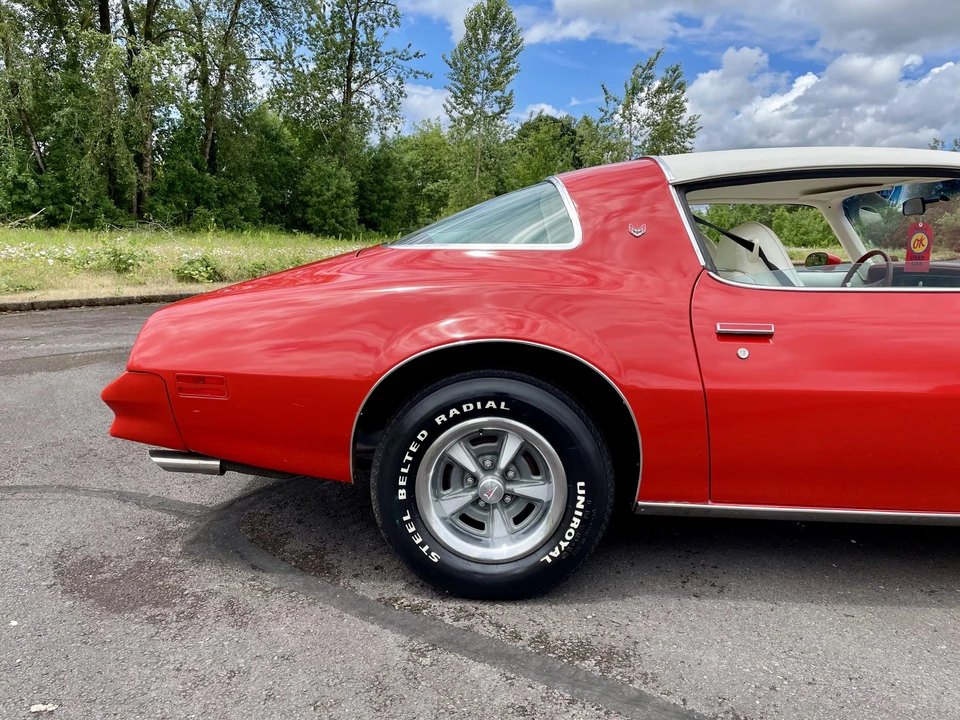 1977 Pontiac Firebird 2nd Gen - Image 26 of 31