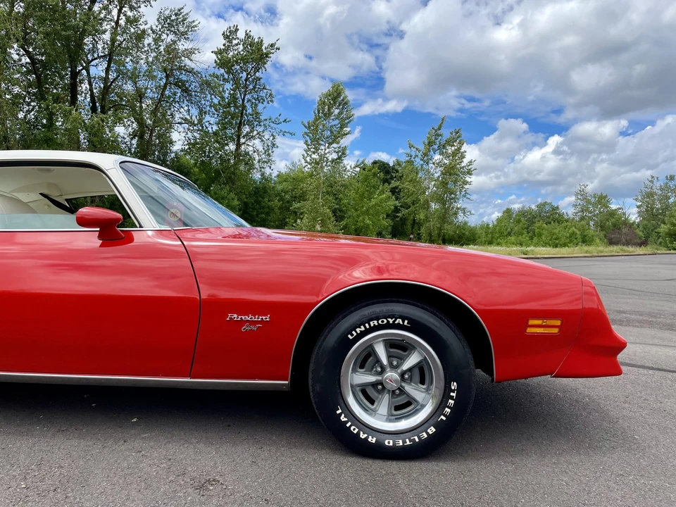 1977 Pontiac Firebird 2nd Gen - Image 23 of 31