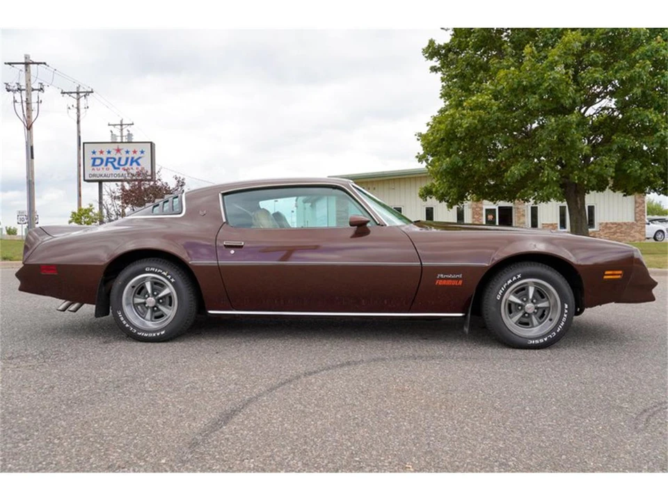 1977 Pontiac Firebird Formula 2nd Gen - Image 2 of 31