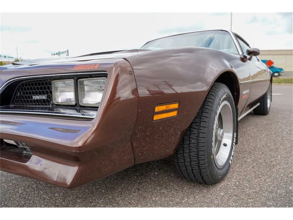 1977 Pontiac Firebird Formula 2nd Gen - Image 25 of 31