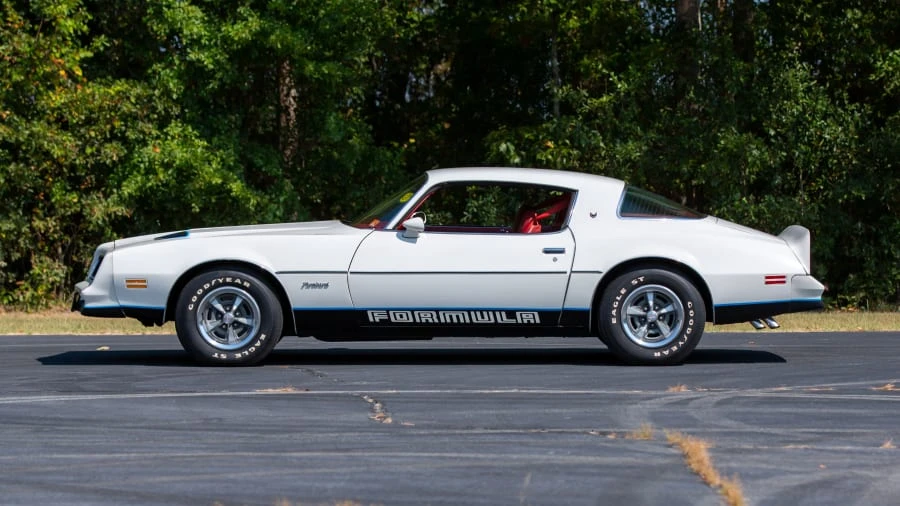 1977 Pontiac Firebird 2nd Gen - Image 2 of 20
