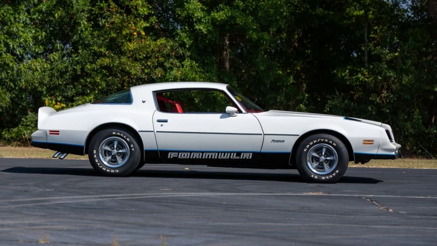 1977 Pontiac Firebird 2nd Gen - Image 8 of 20