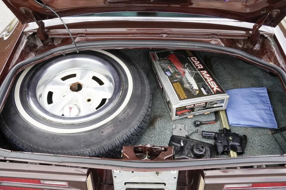 1977 Pontiac Firebird Formula 2nd Gen - Image 15 of 20
