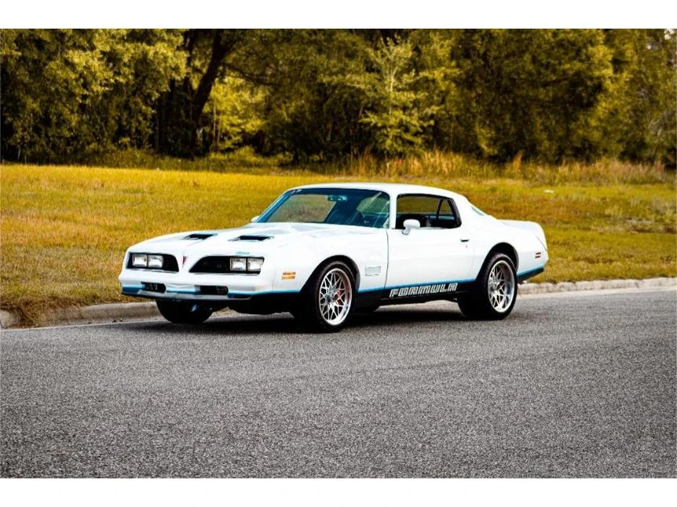 1977 Pontiac Firebird Formula 2nd Gen - Image 2 of 12