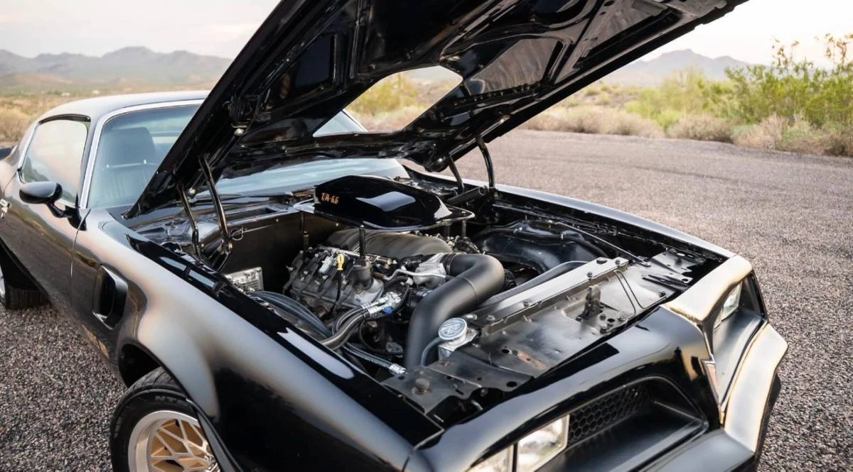 1977 Pontiac Firebird Formula 2nd Gen - Image 13 of 17