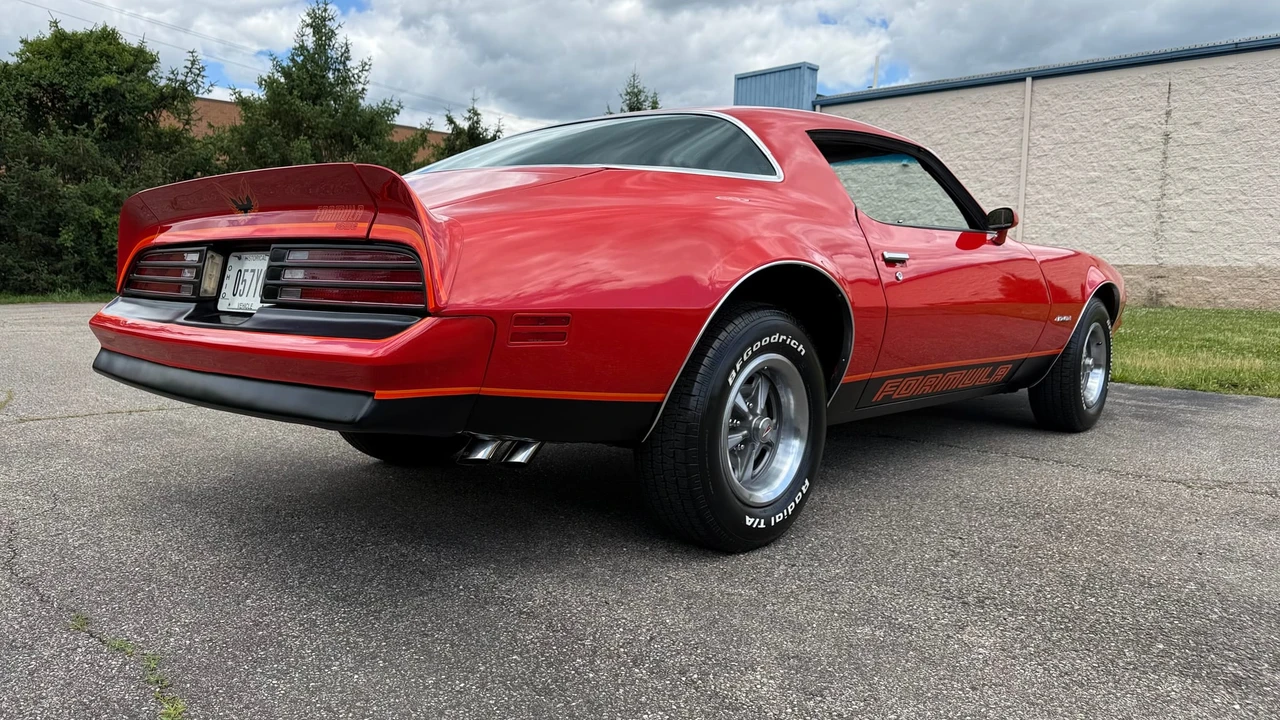 1977 Pontiac Firebird Formula 2nd Gen - Image 19 of 31