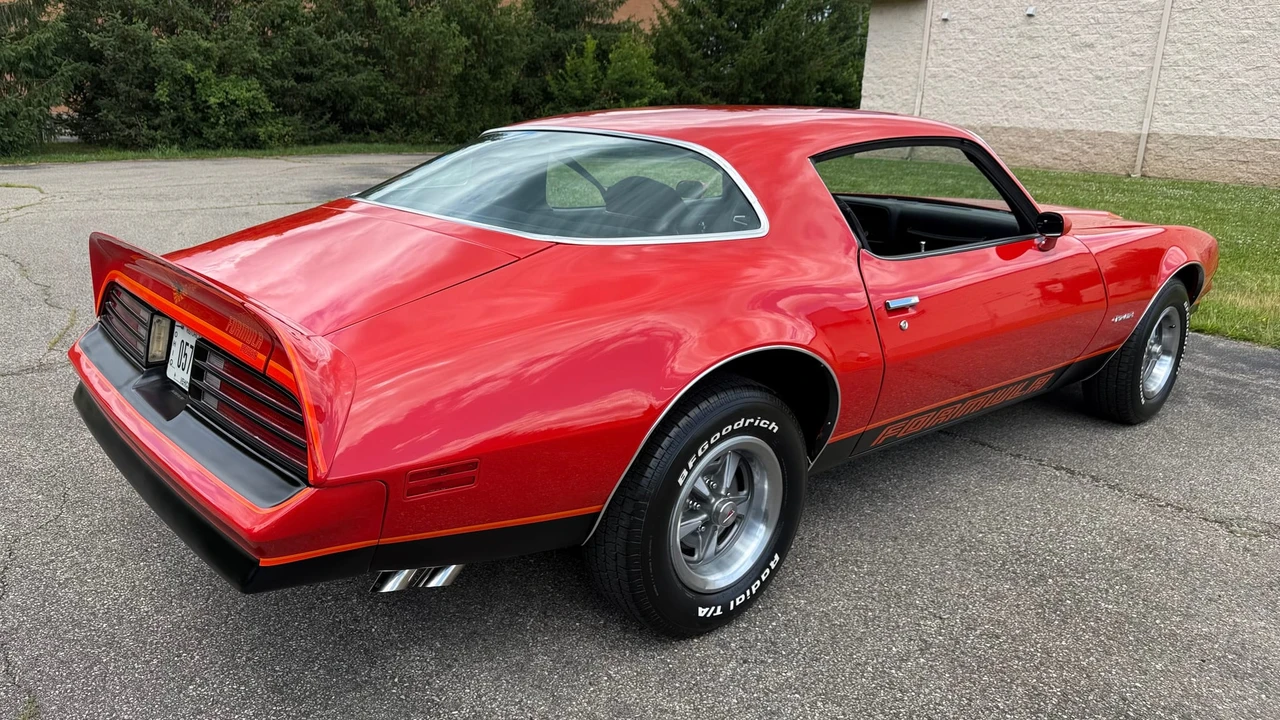 1977 Pontiac Firebird Formula 2nd Gen - Image 20 of 31