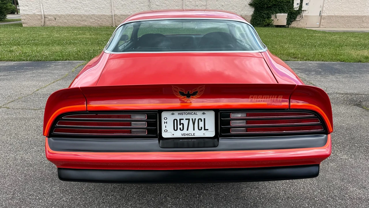 1977 Pontiac Firebird Formula 2nd Gen - Image 24 of 31