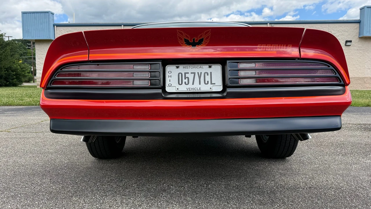 1977 Pontiac Firebird Formula 2nd Gen - Image 25 of 31