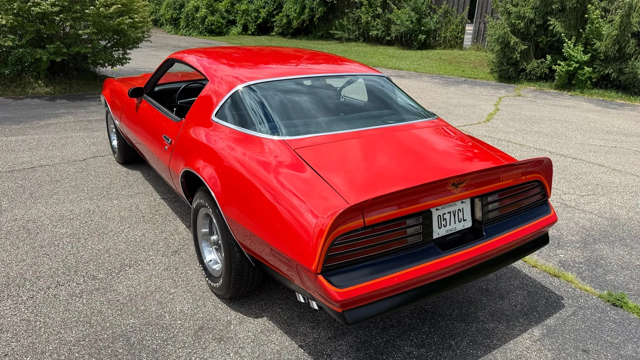 1977 Pontiac Firebird Formula 2nd Gen - Image 28 of 31
