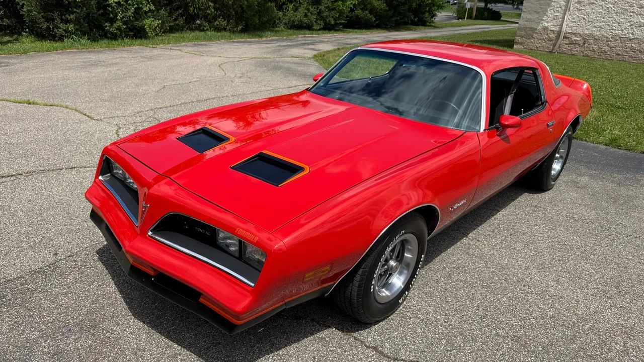1977 Pontiac Firebird Formula 2nd Gen - Image 3 of 31