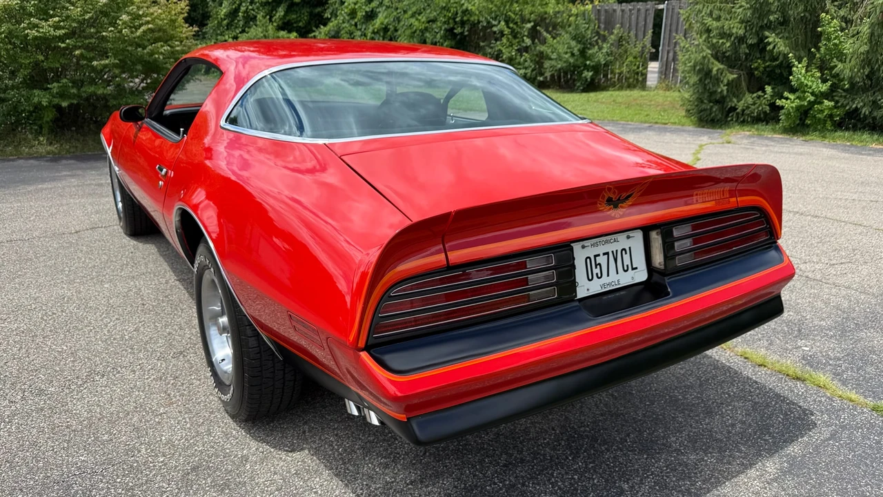 1977 Pontiac Firebird Formula 2nd Gen - Image 26 of 31