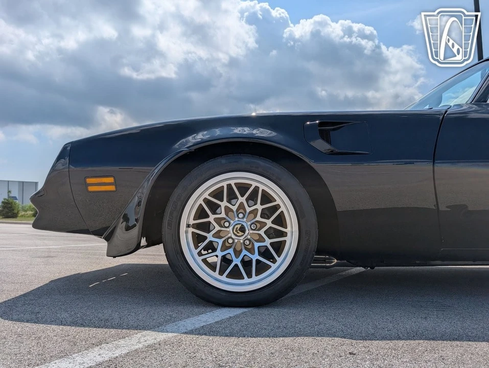 1977 Pontiac Firebird Trans Am 2nd Gen - Image 29 of 31