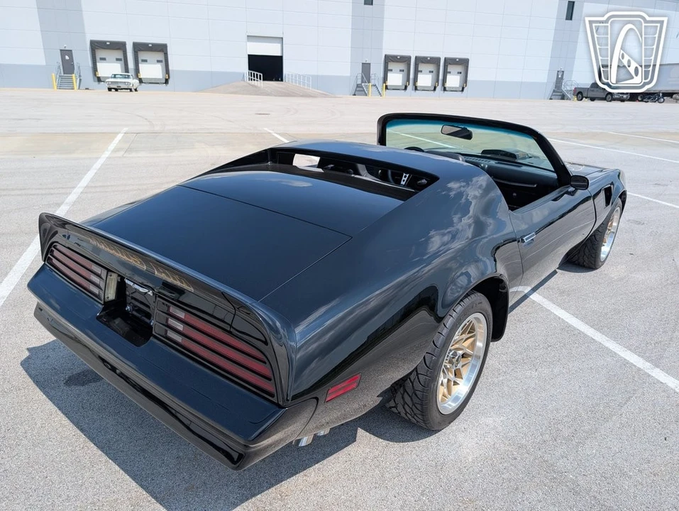 1977 Pontiac Firebird Trans Am 2nd Gen - Image 14 of 31