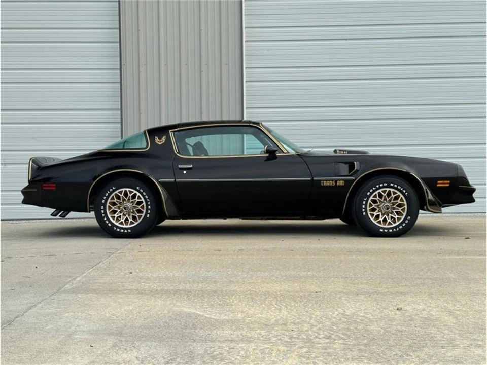 1977 Pontiac Firebird Trans Am 2nd Gen - Image 22 of 31